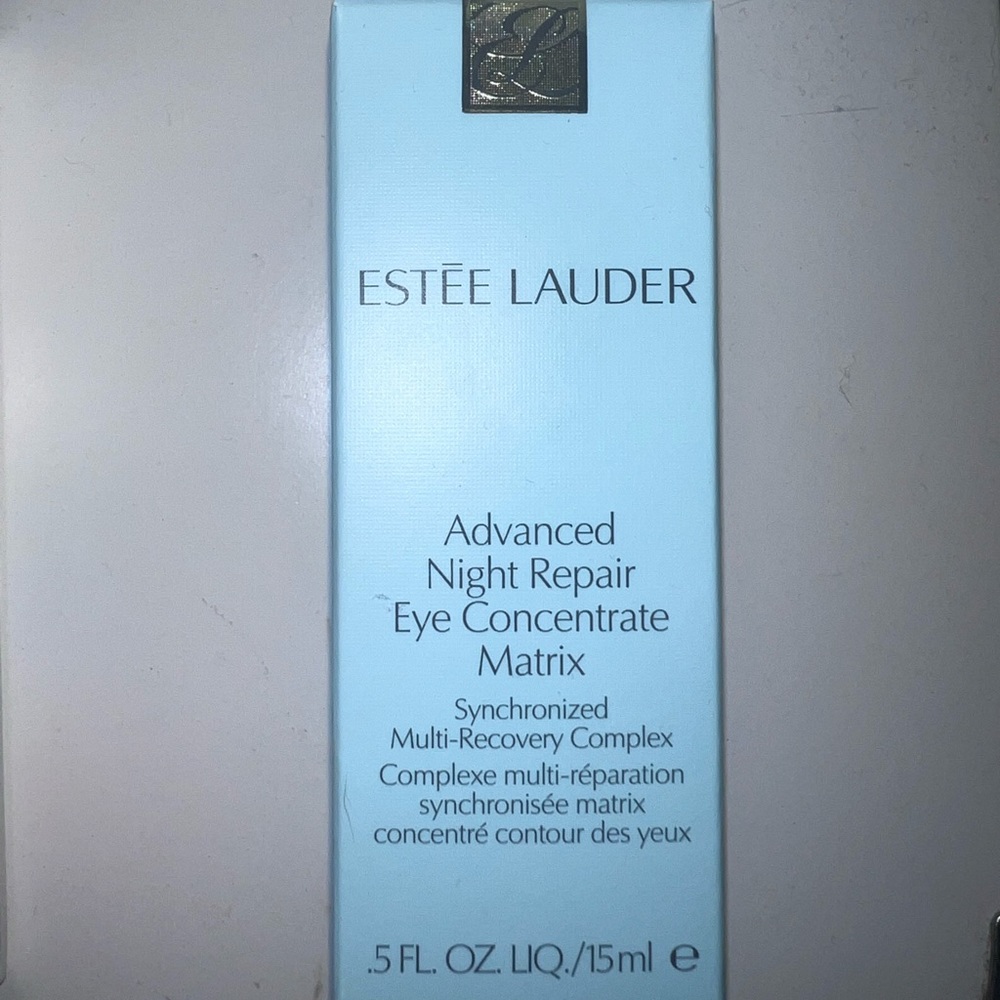 Brand new Advanced Night Repair Eye Concentrate Matrix by Estée Lauder.